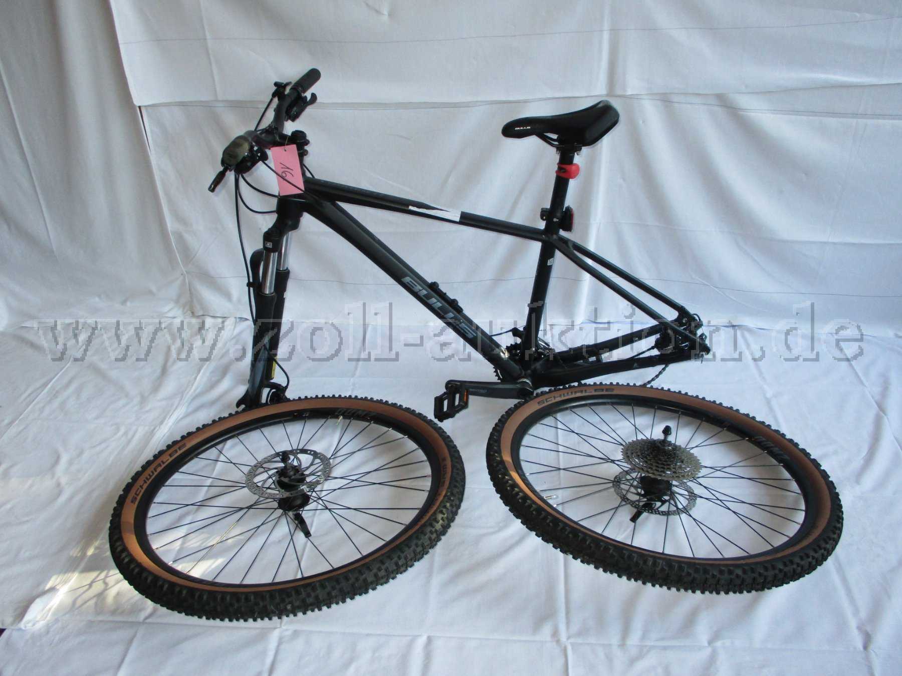 Vollansicht Mountainbike Bulls