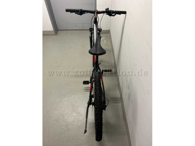 hinten