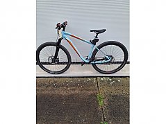 Gesamtansicht von links