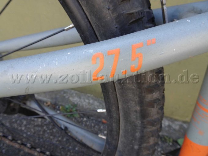 Detailansicht Zoll-Angabe