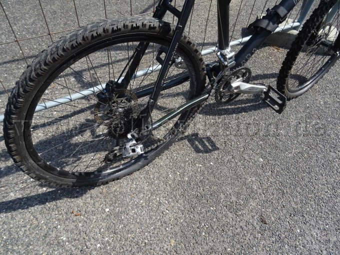1 Mountainbike Red Bull "Factory", 26 Zoll schwarz – foto 3 – kavel bij Zoll-Auktion, Wuppertal