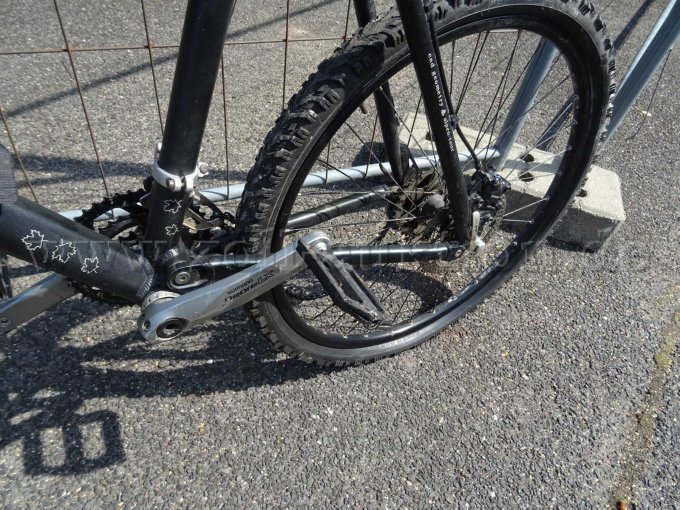 1 Mountainbike Red Bull "Factory", 26 Zoll schwarz – foto 6 – kavel bij Zoll-Auktion, Wuppertal