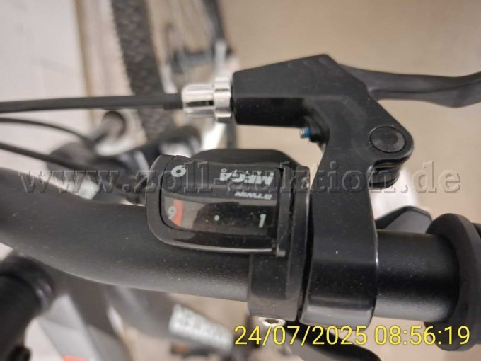 Rockrider ST120 Ansicht Lenker mit Gangschaltung