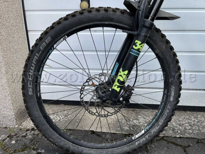1 mountainbike van het merk Stevens, model WHAKA+, 27,5 inch, 22 versnellingen – foto 3 – kavel bij Zoll-Auktion, Schloß Holte-Stukenbrock