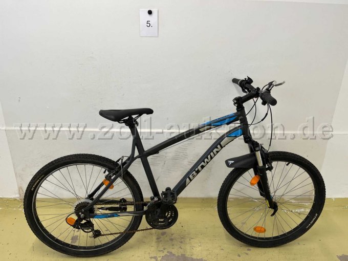 1 mountainbike van BTWIN "Rockrider", 26 inch, RH 53 cm – foto 2 – kavel bij Zoll-Auktion, Hamburg
