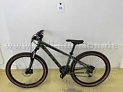 Mountainbike von Bulls, links