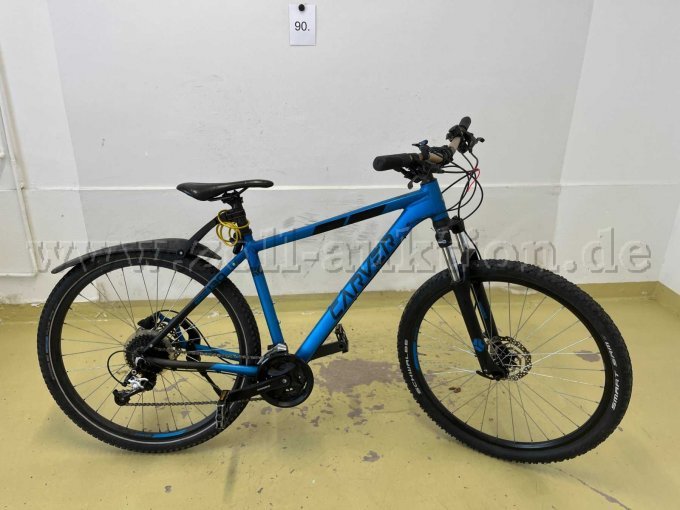 Mountainbike von Carver, rechts