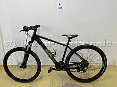 Mountainbike von Cube, links