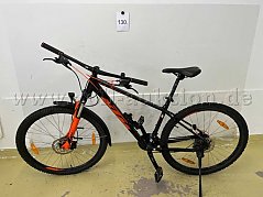 Mountainbike von KTM, links