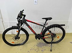 Mountainbike von Raleigh, links
