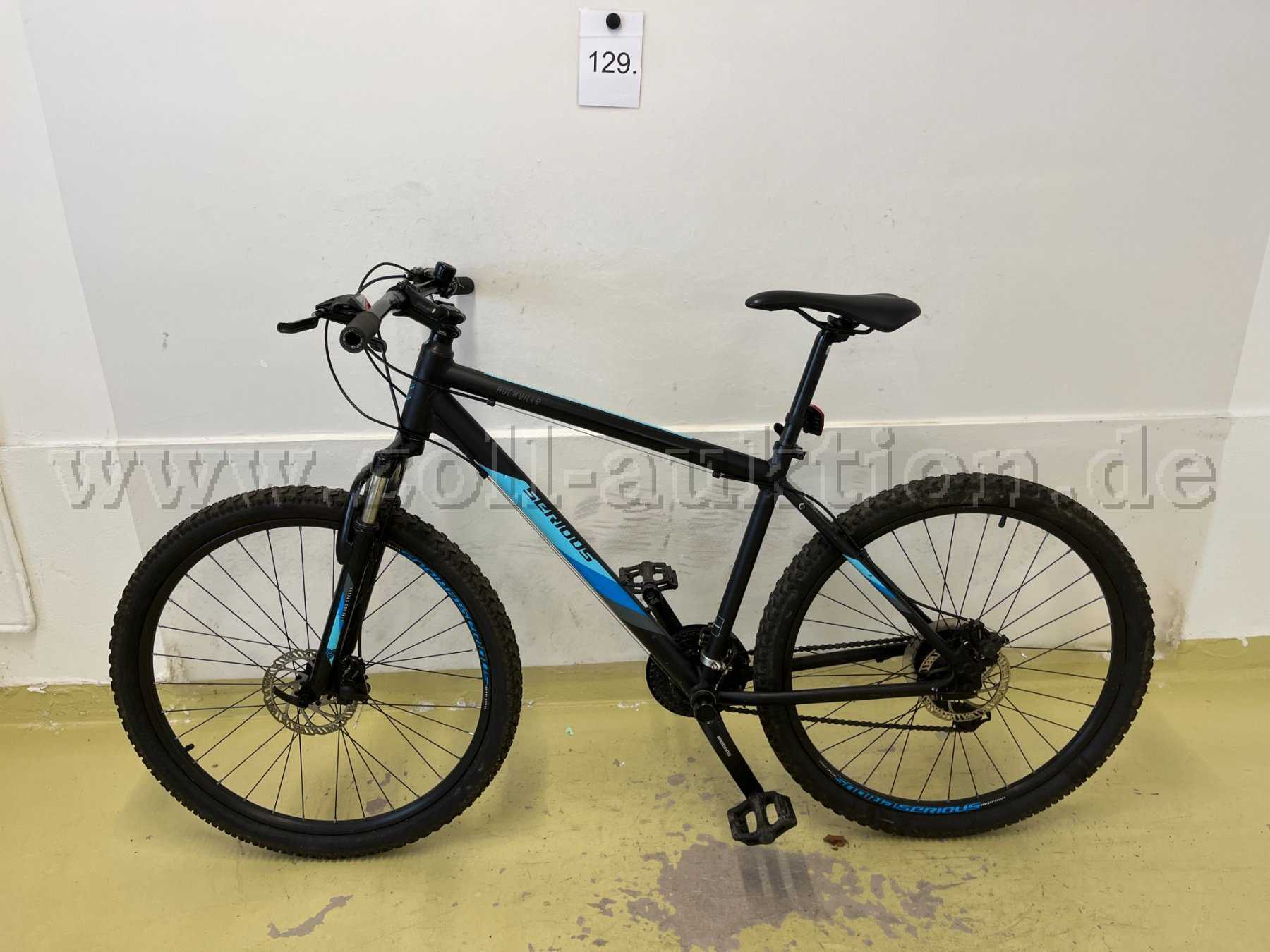 Mountainbike von Serious, links