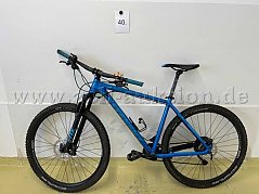 Mountainbike von Stevens, links