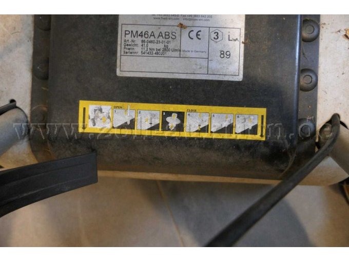 Detailaufnahme Hinweisaufkleber