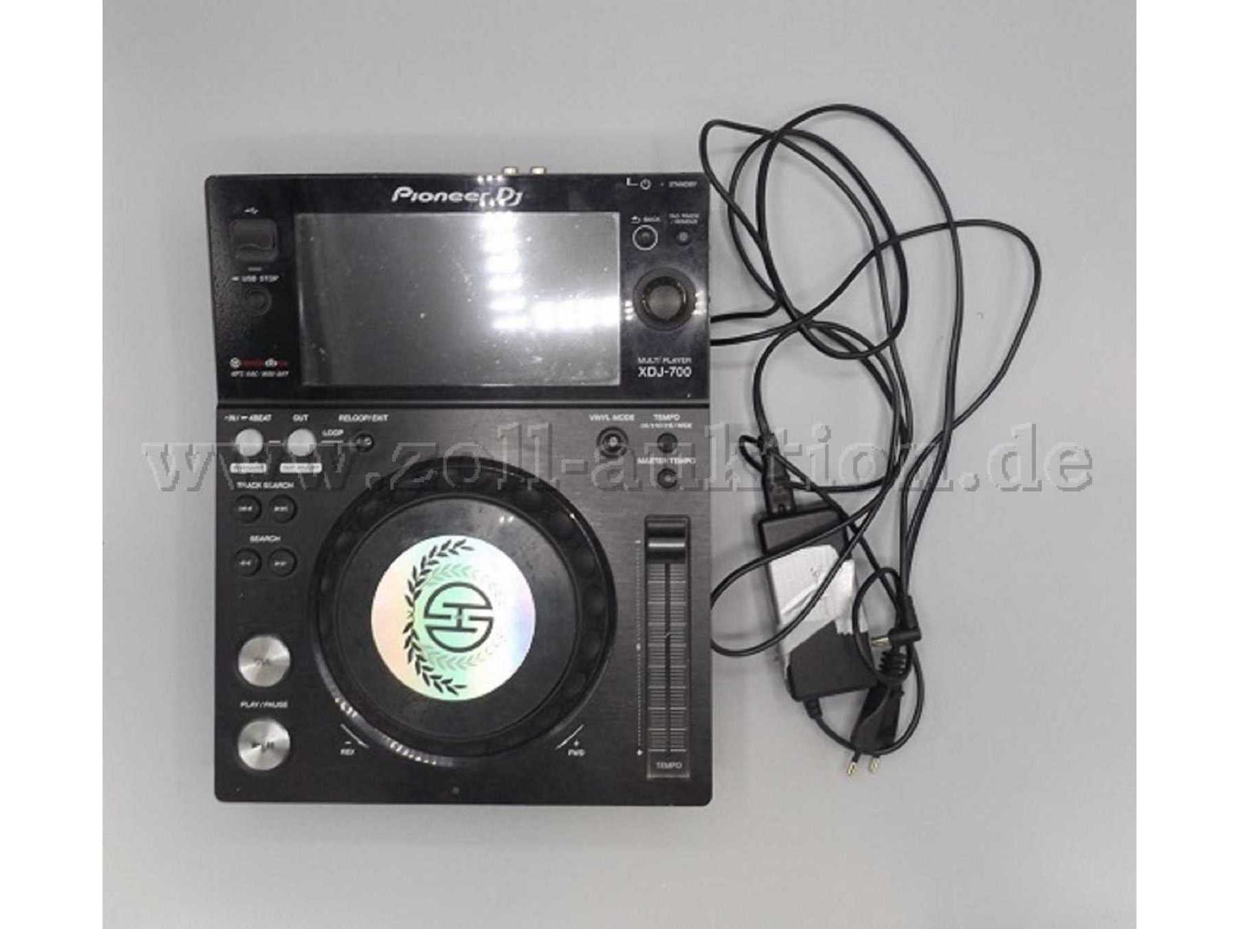 Pioneer DJ XDJ-700 Vorderansicht