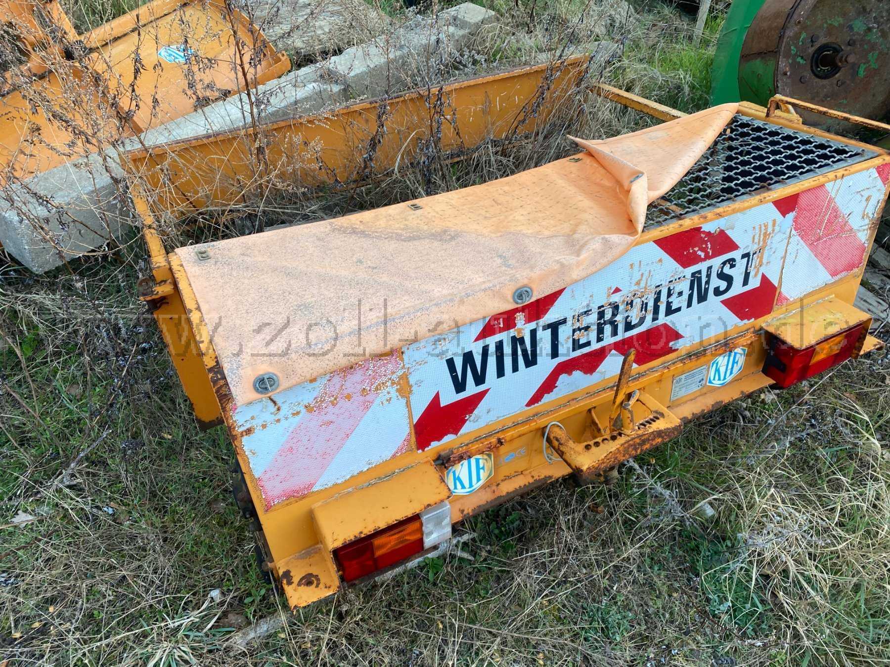KIF Multicar Anbau Streuer