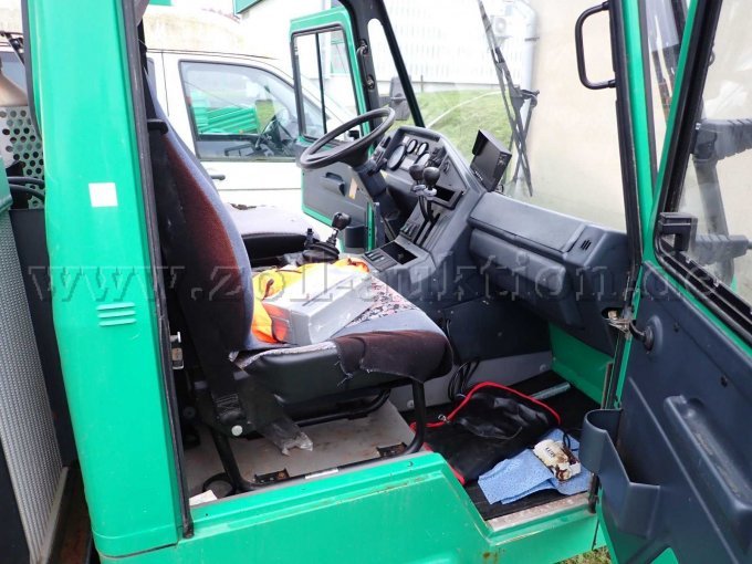 Innenansicht Fahrerkabine