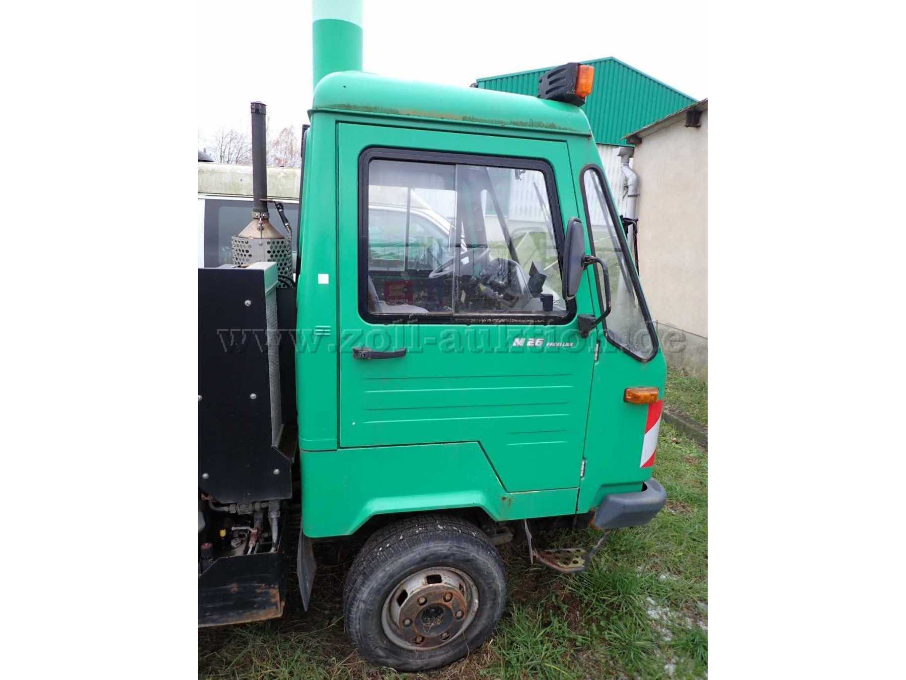 Außenansicht auf die Fahrerkabine