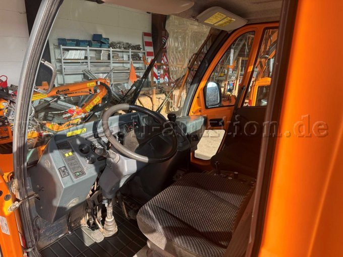 Fumo innen von links