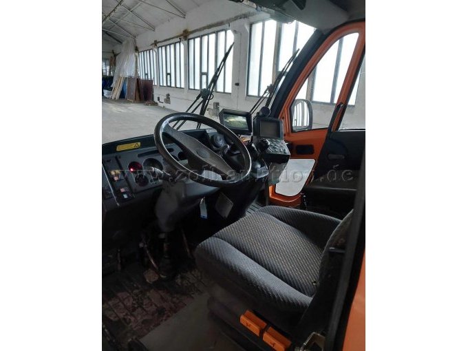 Multicar Innenraum links