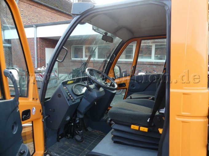 Innenansicht Fahrerseite