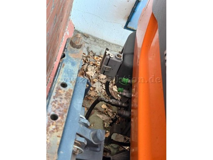 Fronthydraulik rechts und Anschlussblock