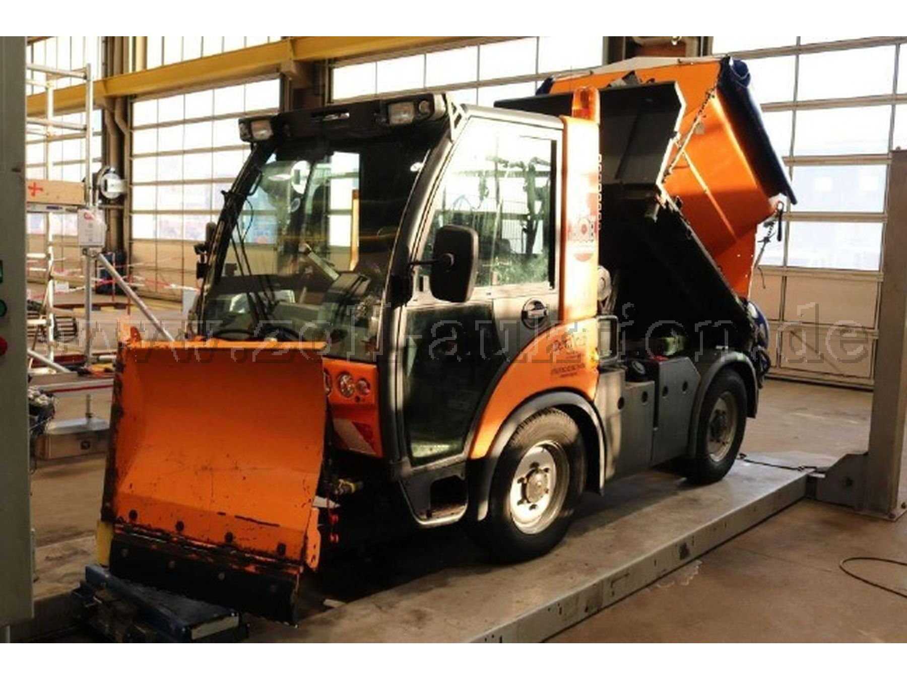 Übersichtsaufnahme vorne