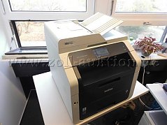 Drucker Front