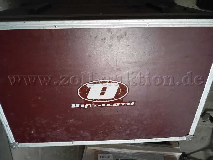 Box geschlossen mit Deckel