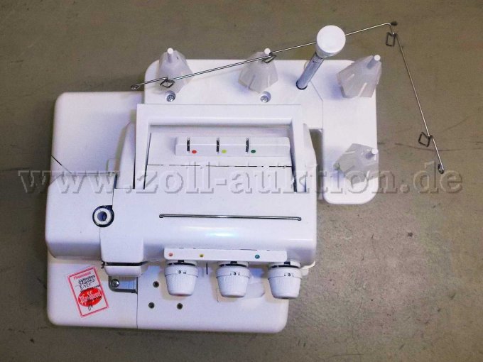 Ansicht aus der Vogelperspektive Nähmaschine baby lock