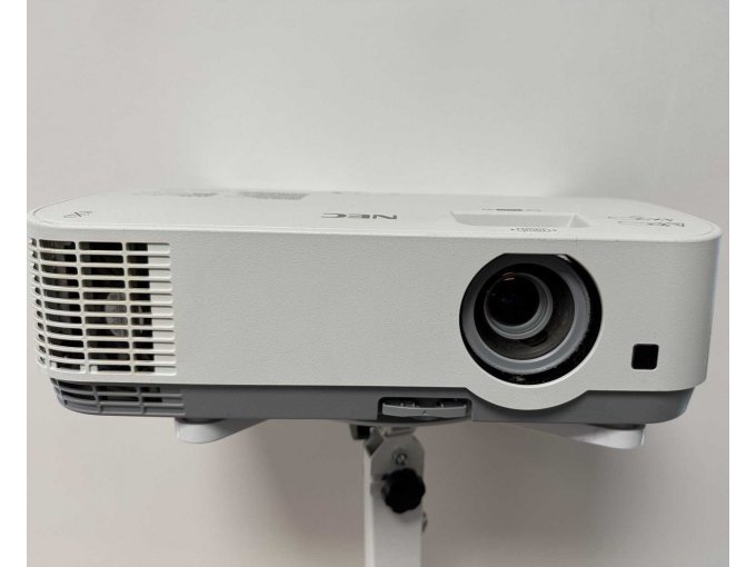 NEC ME331W Beamer
Ansicht mit Deckenhalterung
