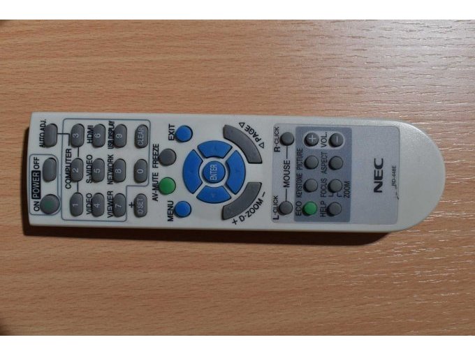 NEC UM280W Nahbereichsbeamer Kurzdistanzbeamer
Fernbedienung