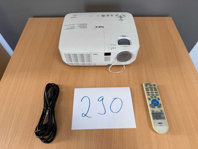 NEC V260W Beamer mit Stromkabel und Fernbedinung