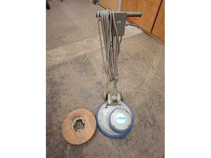 Maschine von vorne Maschine von vorne