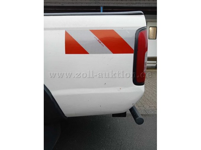 reparierter Anprallschaden hinten links
