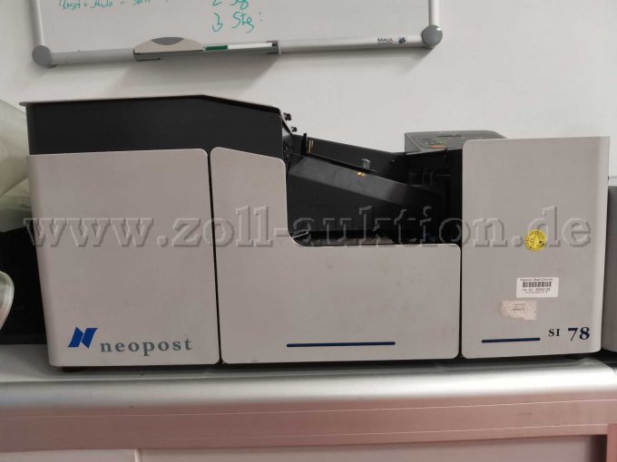 Kurvertiermaschine Detailansicht links