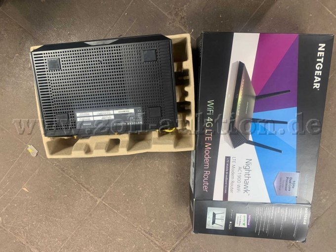 R7100LG - Unterseite 
Beispielbild
