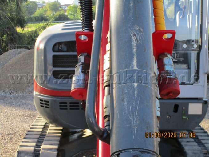Kratzer am Hydraulikgehäuse