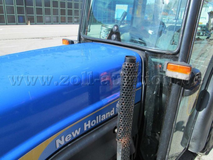 New Holland- Auspuff abgebrochen