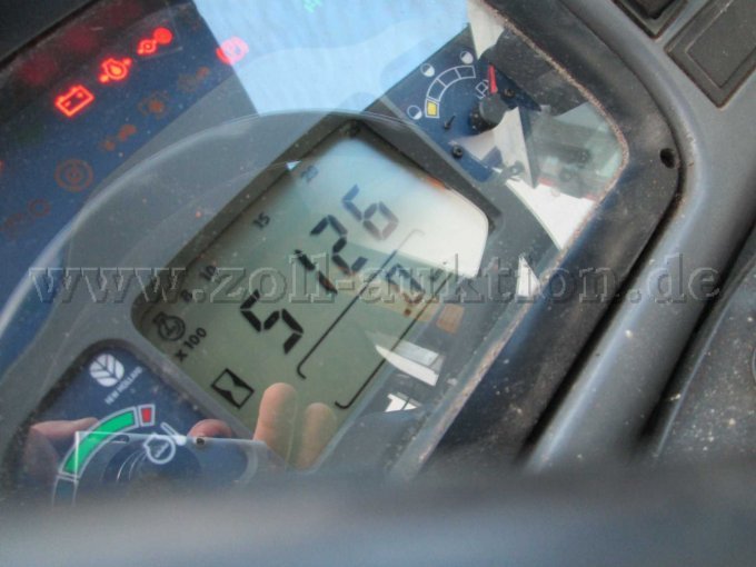 New Holland - Betriebsstundenzähler