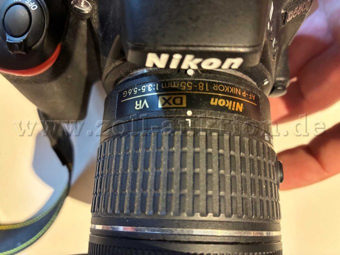 Nikon Objektiv