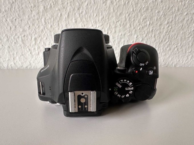 NIKON D3500 - Detailansicht Oben