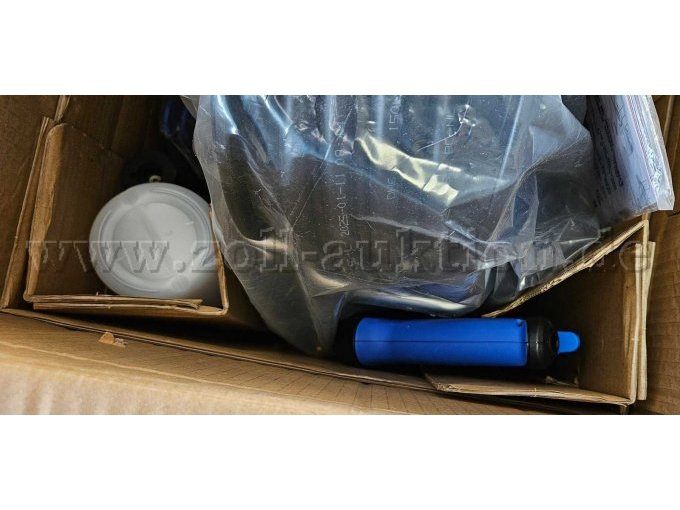 Inhalt Originalverpackung: Sprühdose und Sprühaufsatz