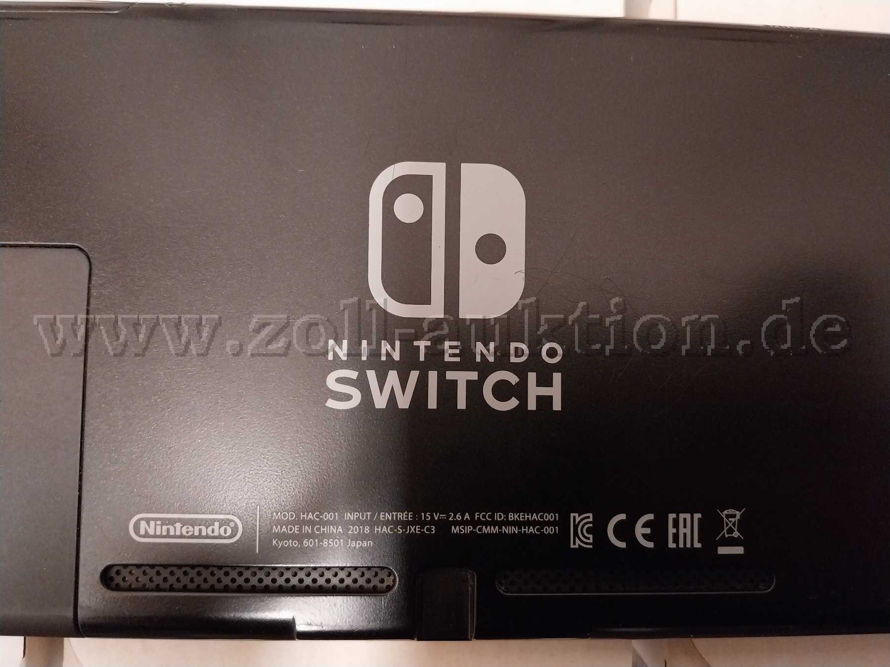 Zoll-Auktion - 1 Nintendo Switch HAC-001 - 32GB Rot/Blau + Zubehör