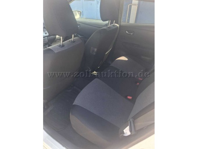 Ansicht Innenraum hinten Fahrerseite