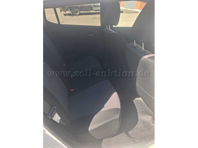 Ansicht Beifahrerseite hinten