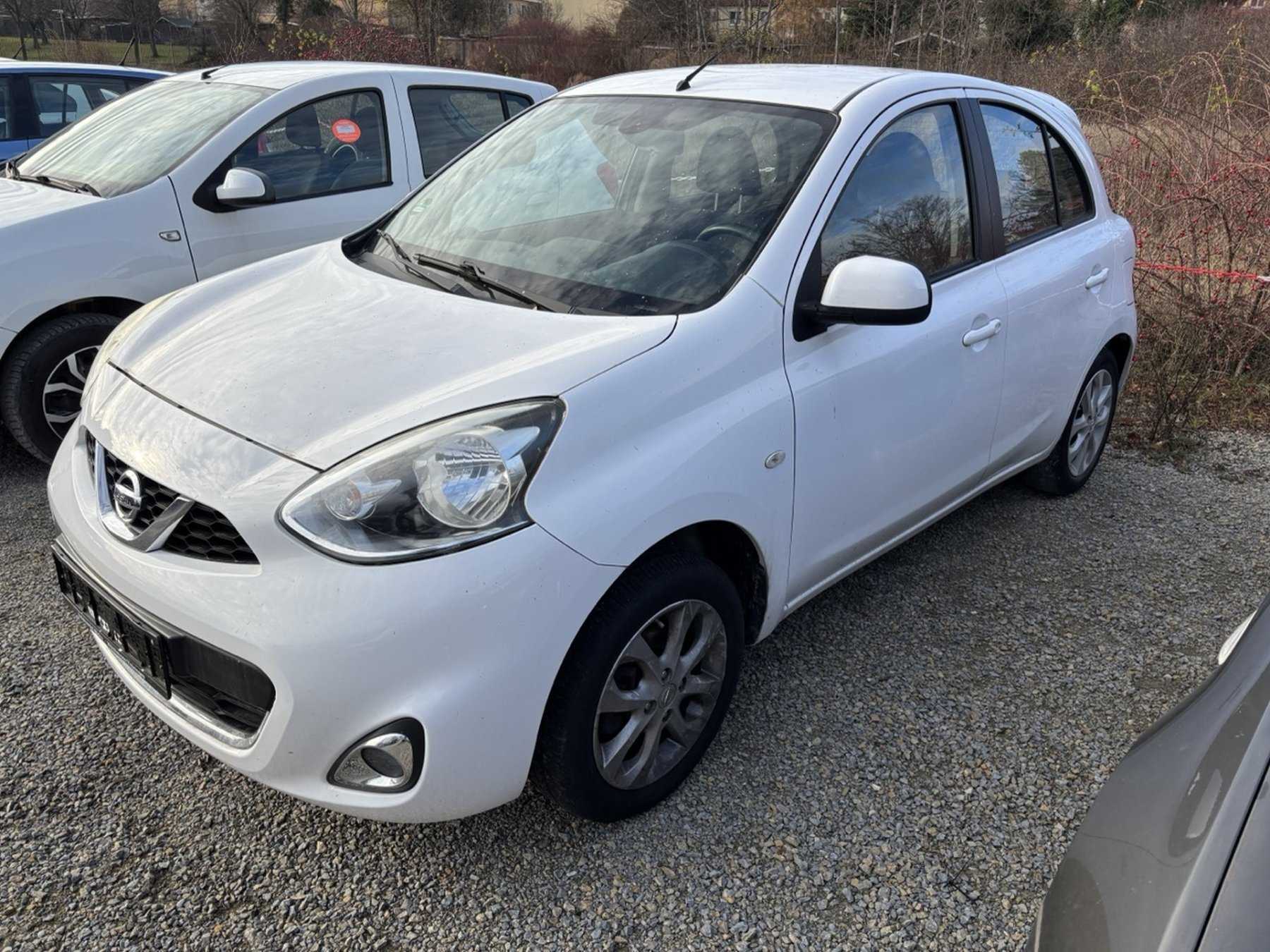 Frontansicht seitlich