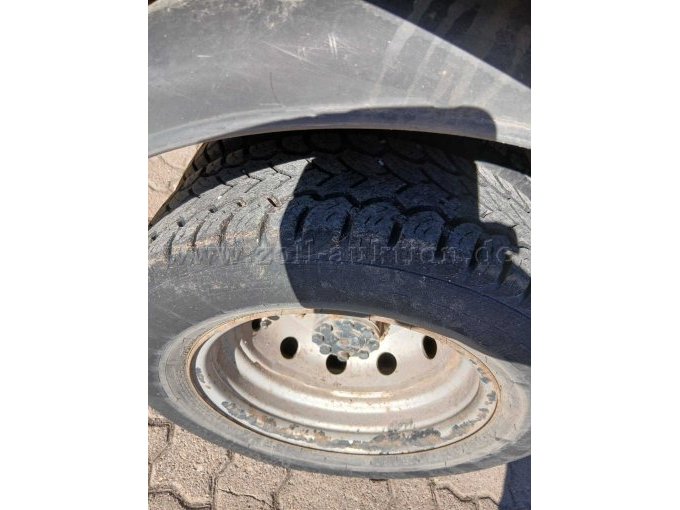 Reifen hinten rechts