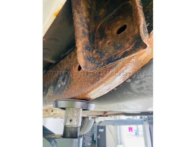 Rostbefall am Fahrzeugrahmen