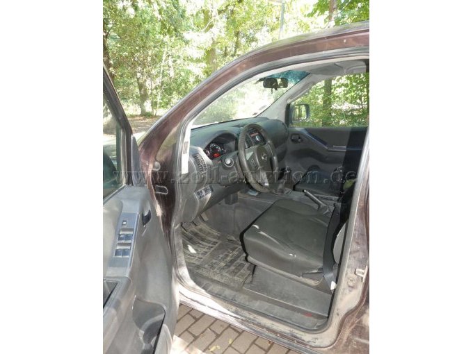 Innenansicht vorn links