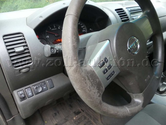 1 Nissan Navara 2.5 dCi DPF Double Cab XE 4x4 *differentieelslot* trekhaak – foto 8 – kavel bij Zoll-Auktion, Münchehofe